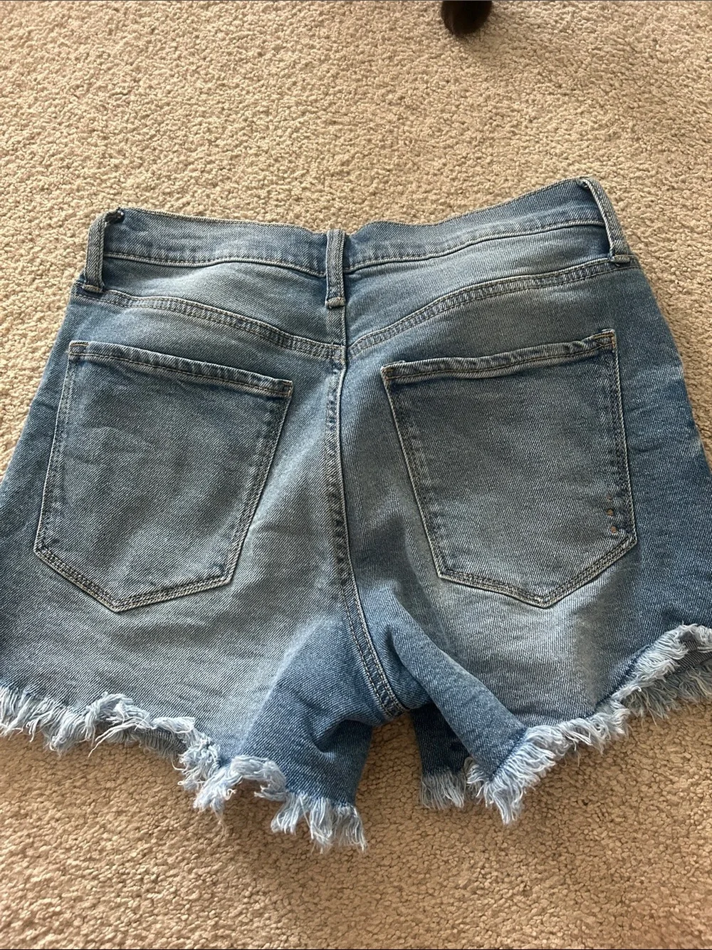 RACHEL Medium Blue Denim Button-Front Frayed Hem Shorts